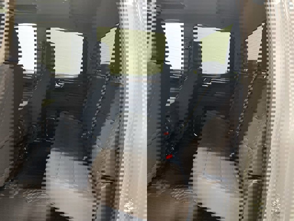 New 2025 Chevrolet Silverado 1500 RST image 33