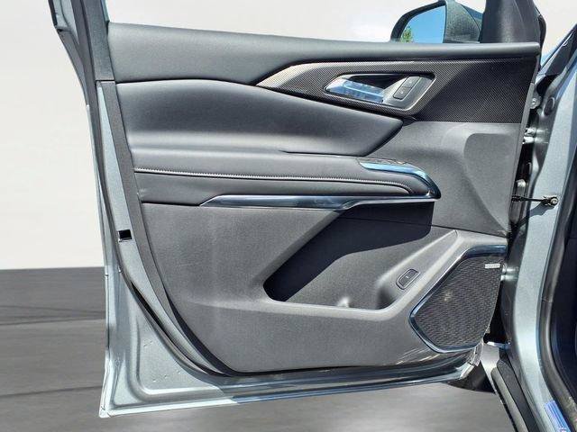 New 2027 Chevrolet Traverse Z71 w/ Enhanced Driving Package AWD/4WD image 20