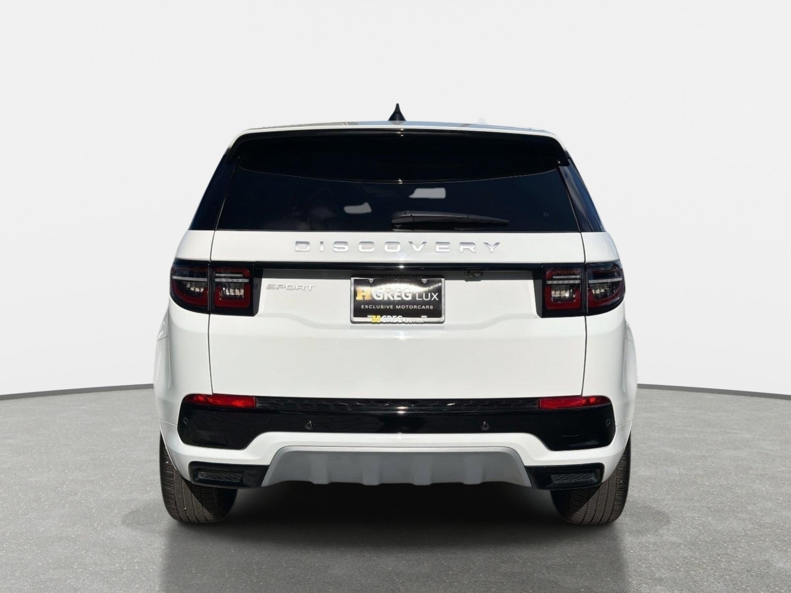 Used 2025 Land Rover Discovery Sport S AWD/4WD image 4