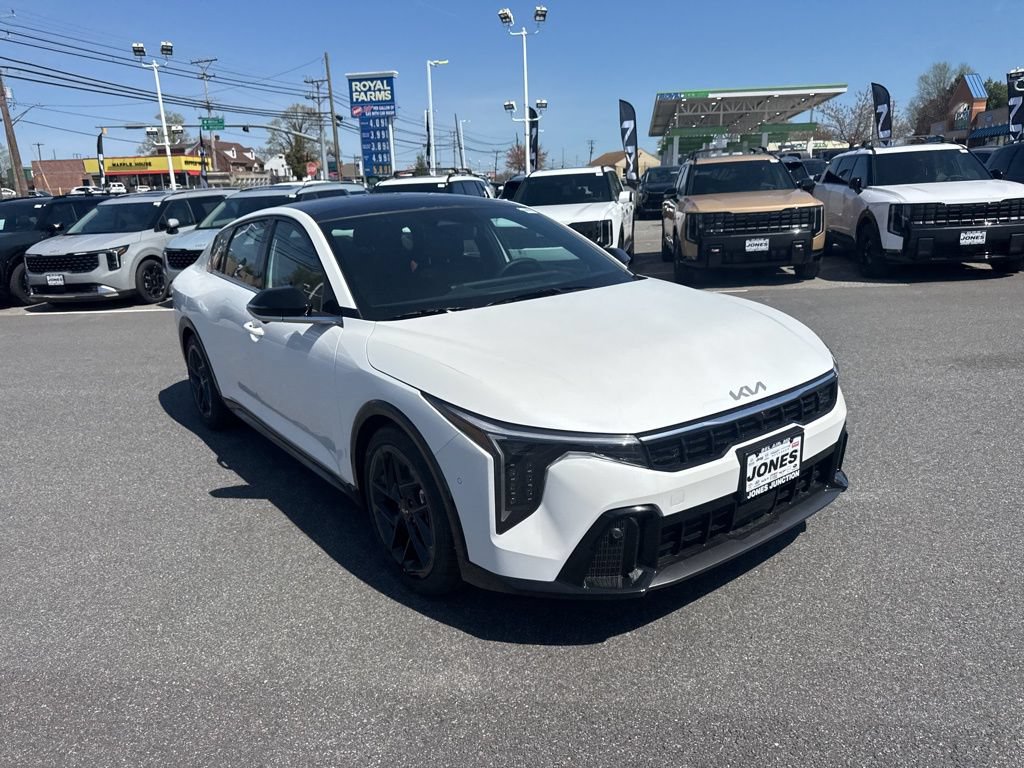 New 2026 Kia K4 GT-Line Turbo FWD image 2