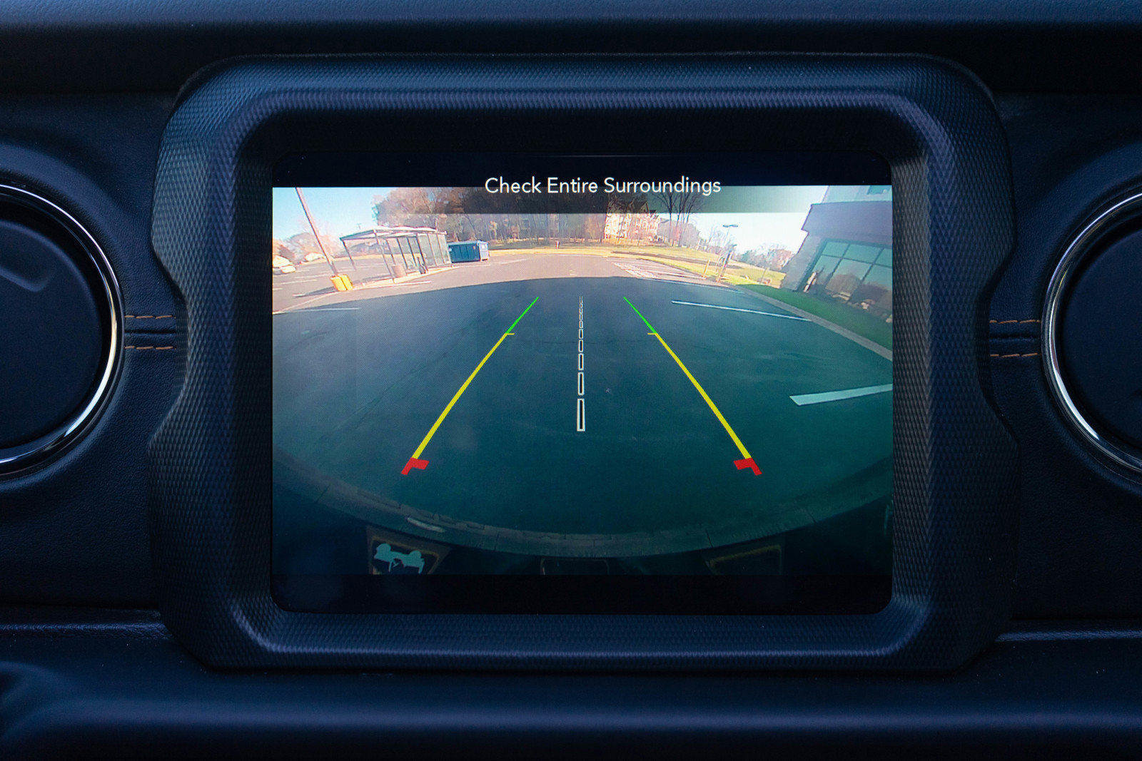 Used 2022 Jeep Wrangler Unlimited Sahara image 15