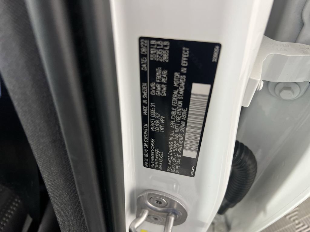 Used 2023 Volvo XC60 B6 Ultimate image 34