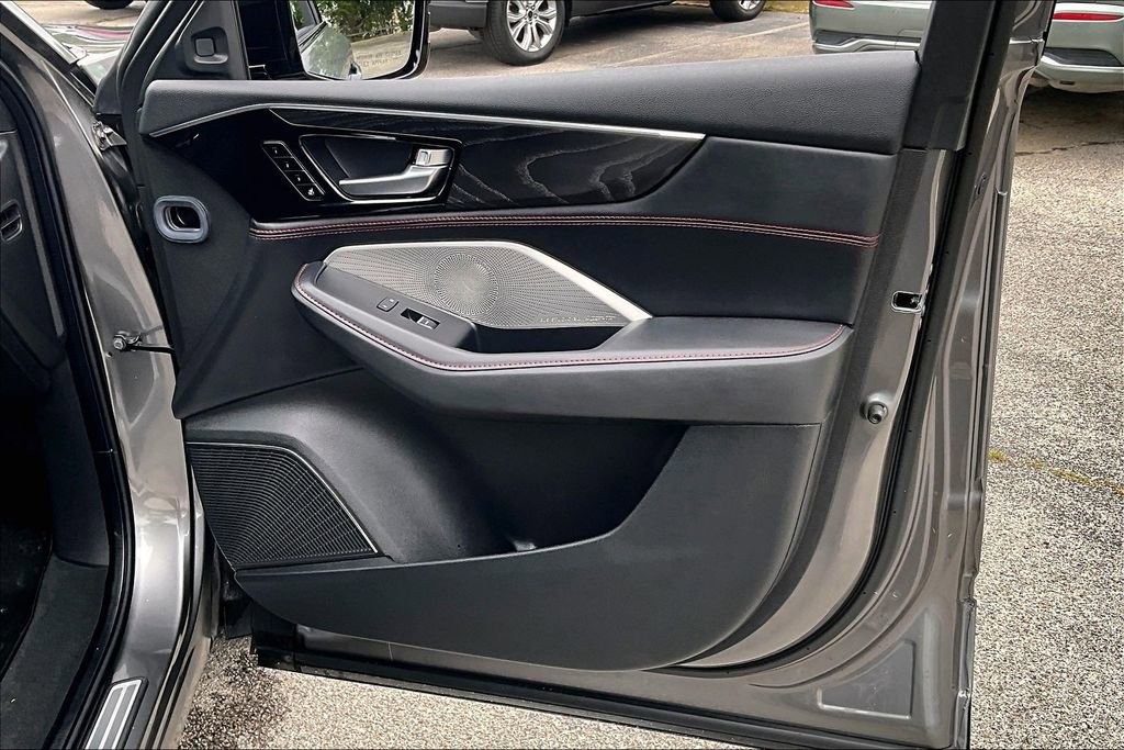 Used 2024 Acura MDX Type S AWD/4WD image 24