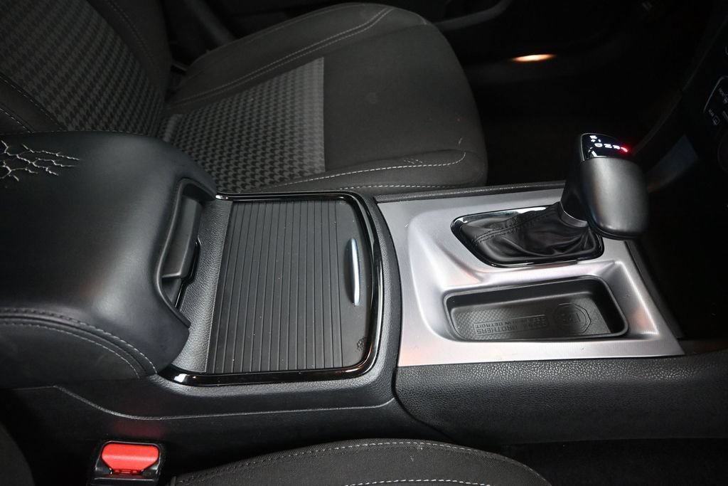 Used 2023 Dodge Charger SXT w/ Blacktop Package RWD image 27