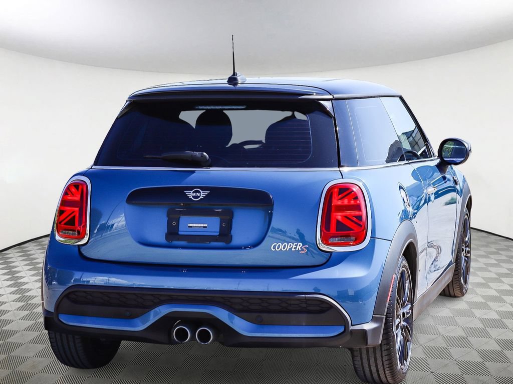 Used 2023 MINI Cooper S FWD image 5