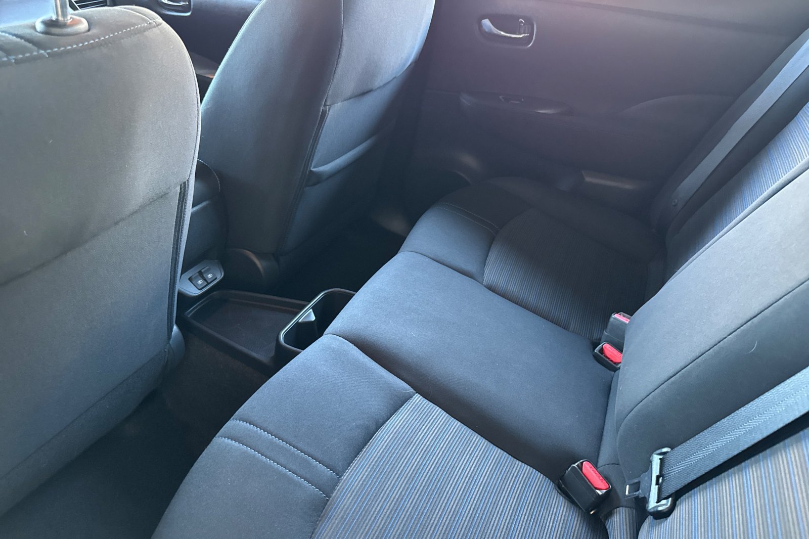 Certified 2025 Nissan Leaf S FWD image 15