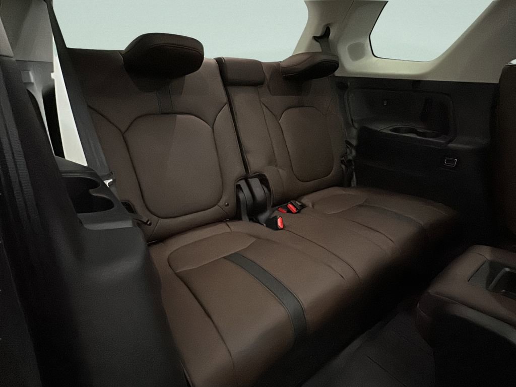 New 2026 Honda Pilot Touring image 18