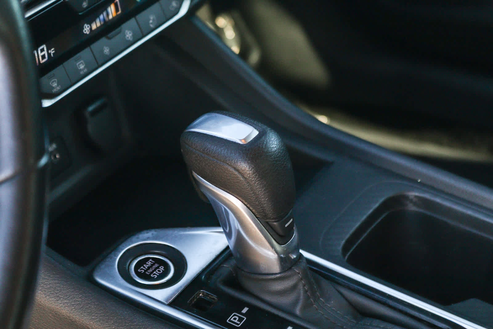 Used 2025 Nissan Sentra SV w/ All-Weather Package FWD image 21