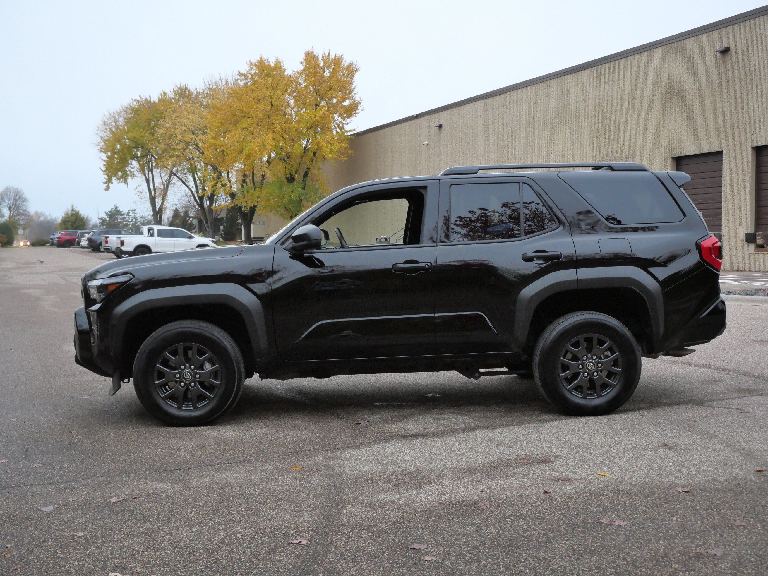 Certified 2026 Toyota 4Runner SR5 AWD/4WD image 5