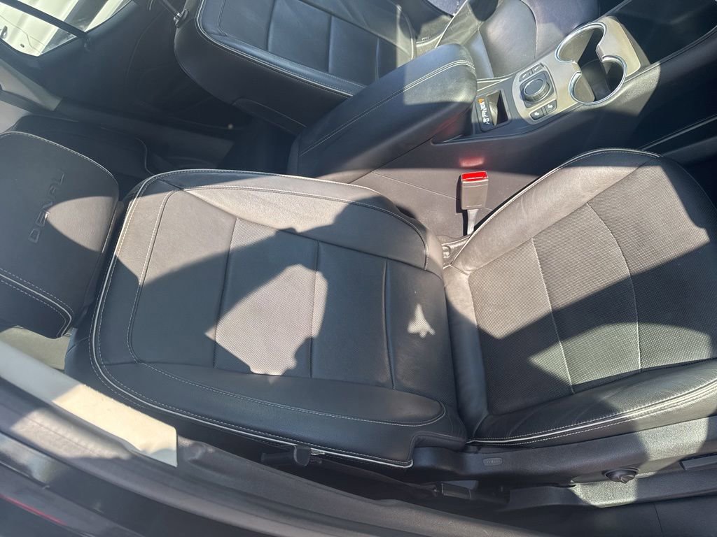 Used 2019 GMC Terrain Denali FWD image 38