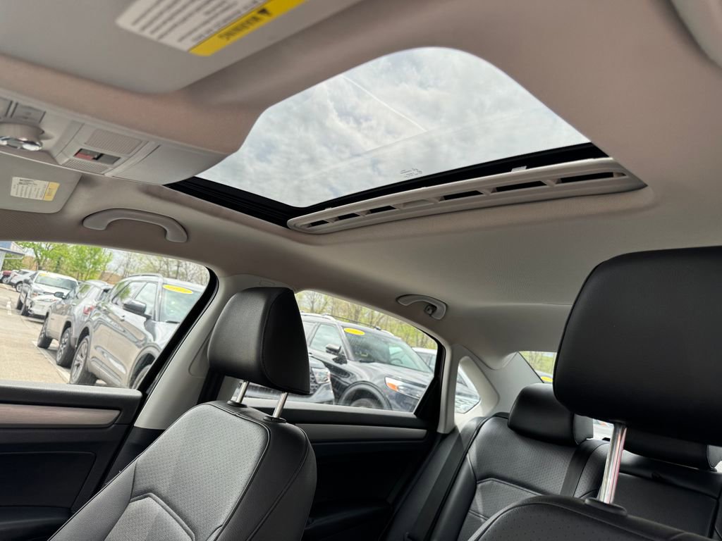 Used 2014 Volkswagen Passat 2.5 SE FWD image 28
