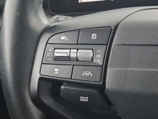Used 2026 Kia Sportage LX FWD image 16
