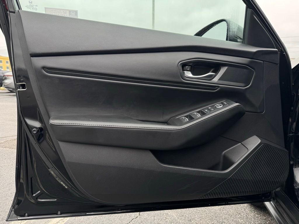 Used 2024 Honda Accord Sport image 12