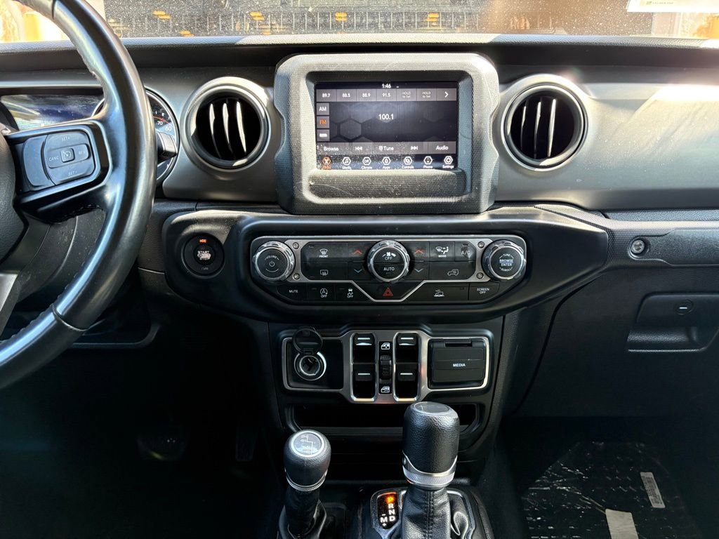 Used 2022 Jeep Gladiator Sport image 25