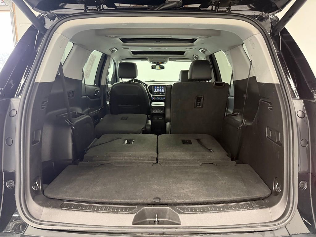 Used 2020 GMC Acadia SLT image 30