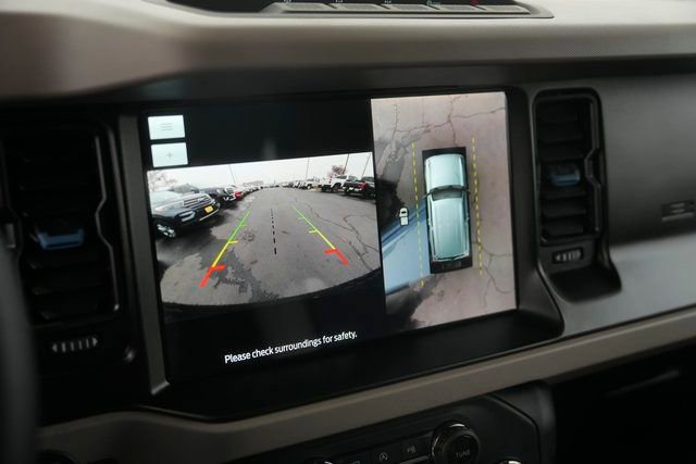 Certified 2023 Ford Bronco Wildtrak image 26