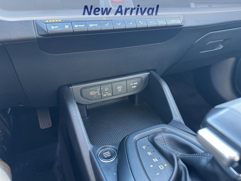Used 2025 Kia K4 LXS image 13