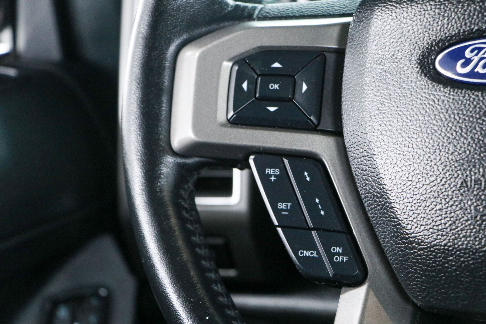 Used 2021 Ford Expedition XLT RWD image 14