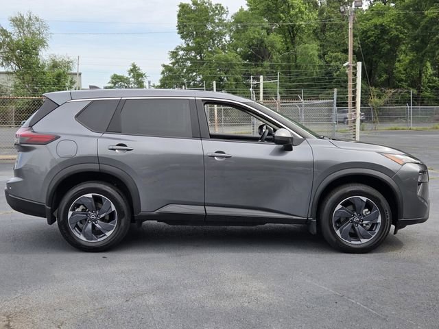 Used 2025 Nissan Rogue SV FWD image 6