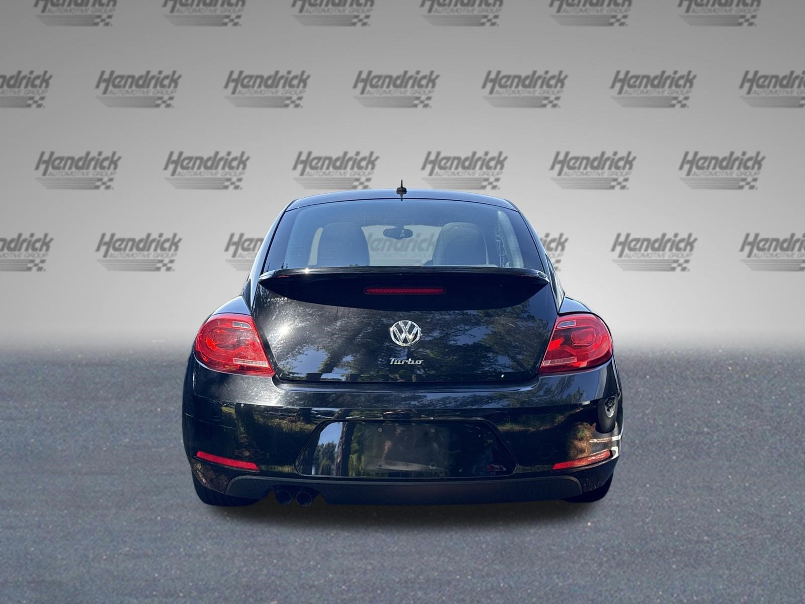 Used 2016 Volkswagen Beetle 1.8T S FWD image 9