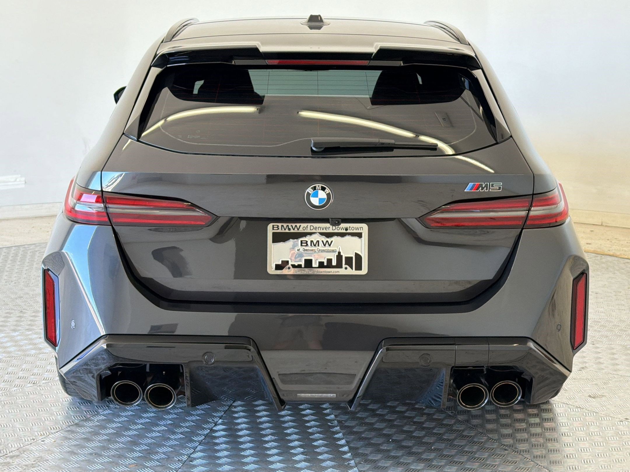 Used 2026 BMW M5 Touring image 10