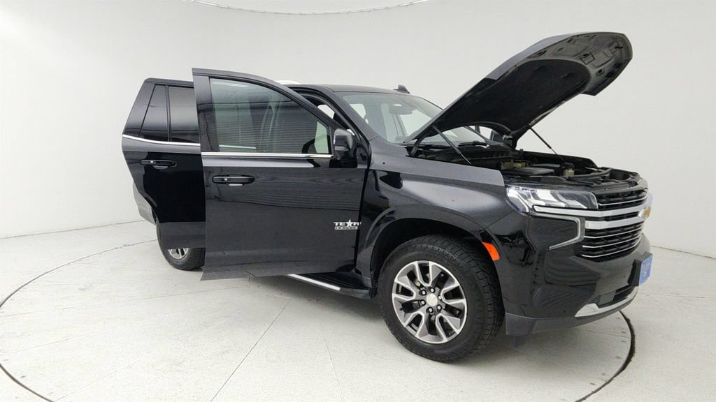Used 2021 Chevrolet Tahoe LT w/ LT Signature Package RWD image 9