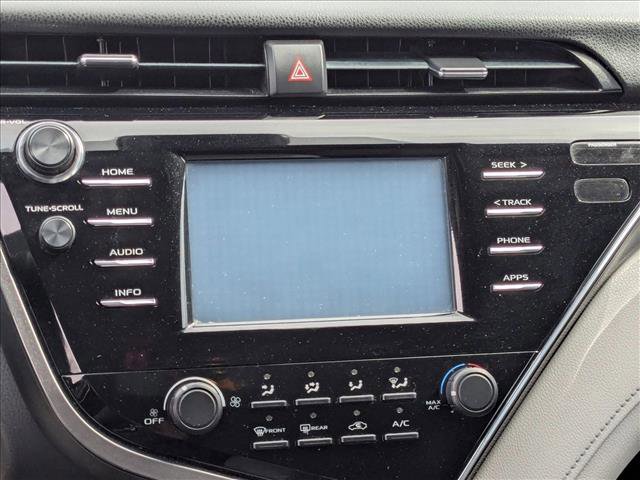 Used 2018 Toyota Camry LE image 17