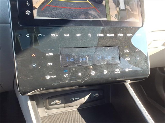 Used 2024 Hyundai Tucson Limited image 19