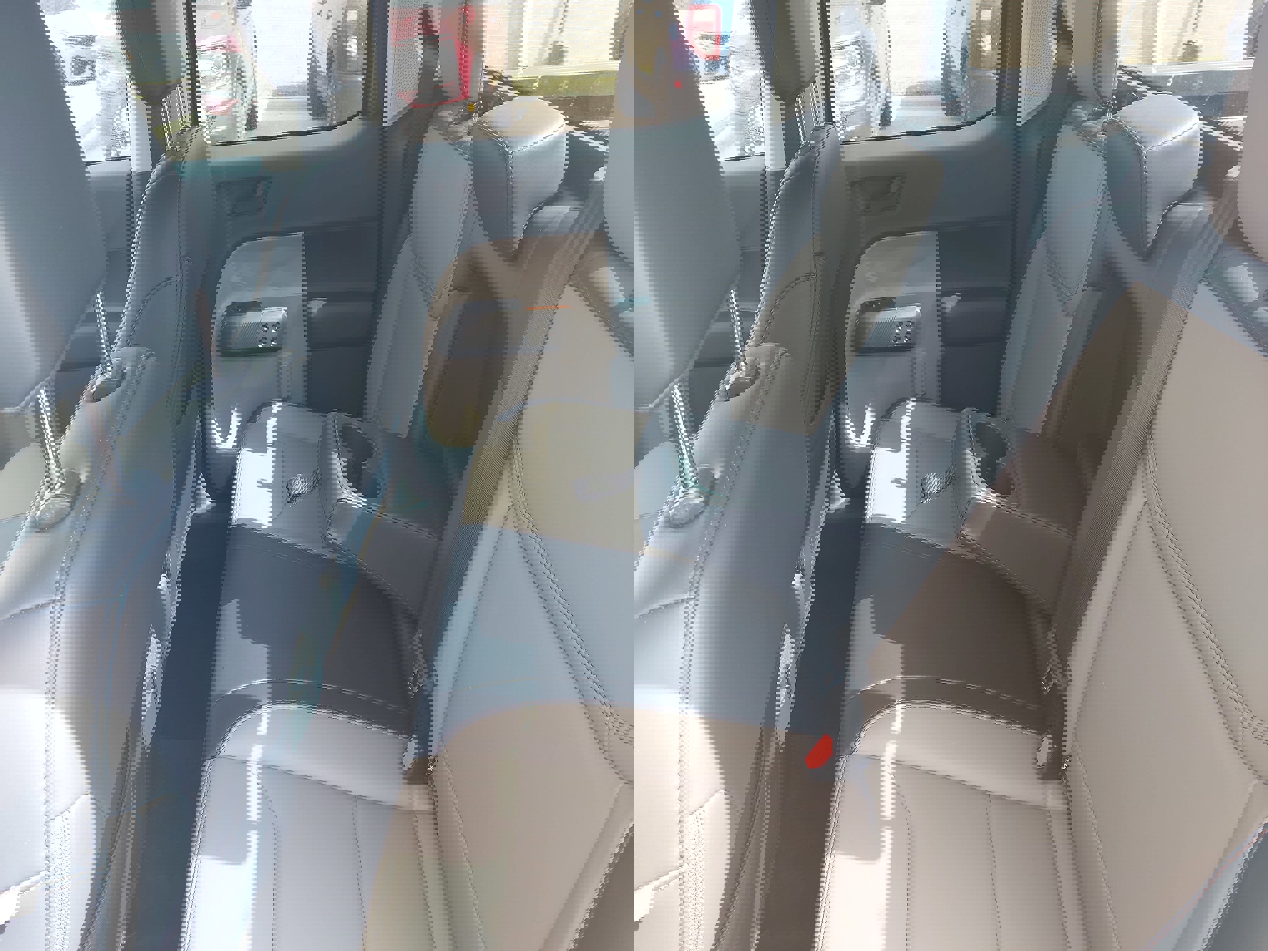 Used 2026 Ford Maverick Lariat w/ 4K Tow Package AWD/4WD image 16