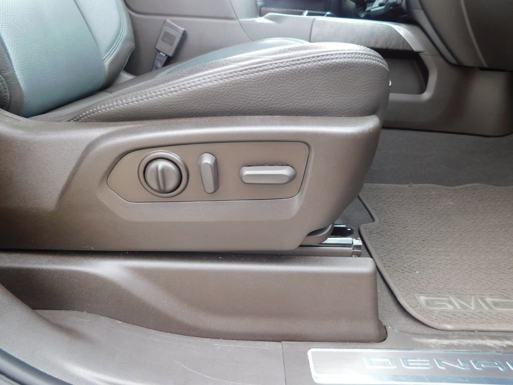 Used 2022 GMC Sierra 1500 Denali w/ Technology Package image 26