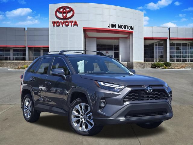 Used 2025 Toyota RAV4 XLE Premium FWD image 1