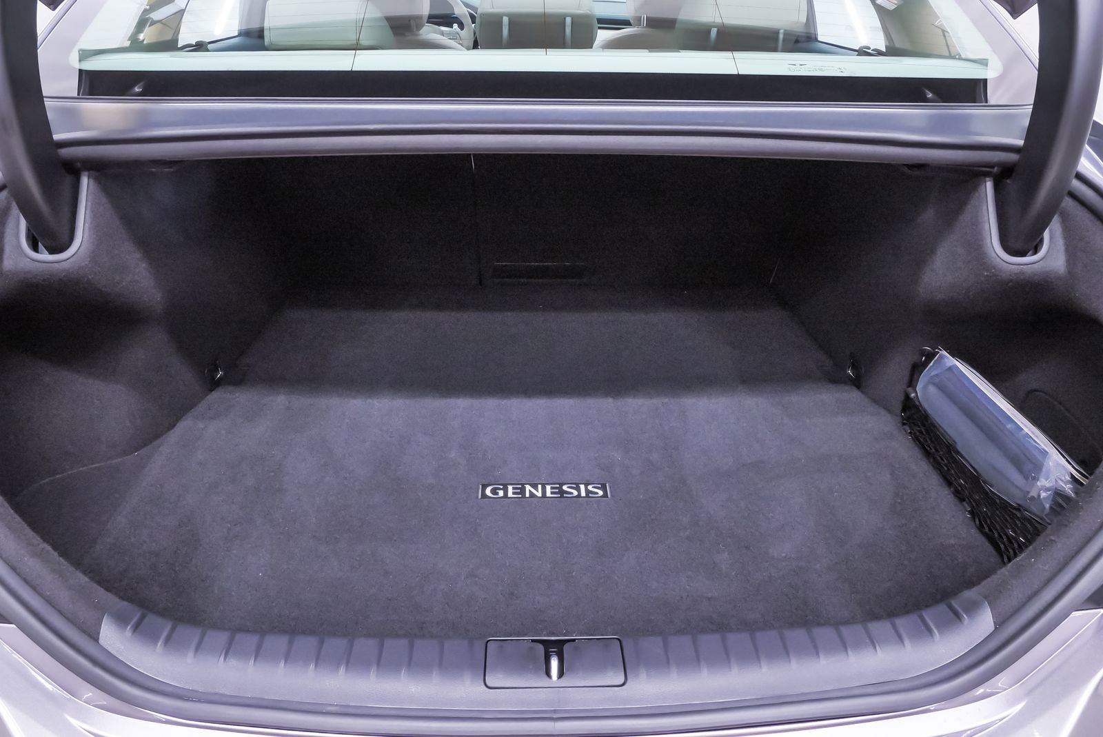 Certified 2026 Genesis G70 2.5T Prestige image 25