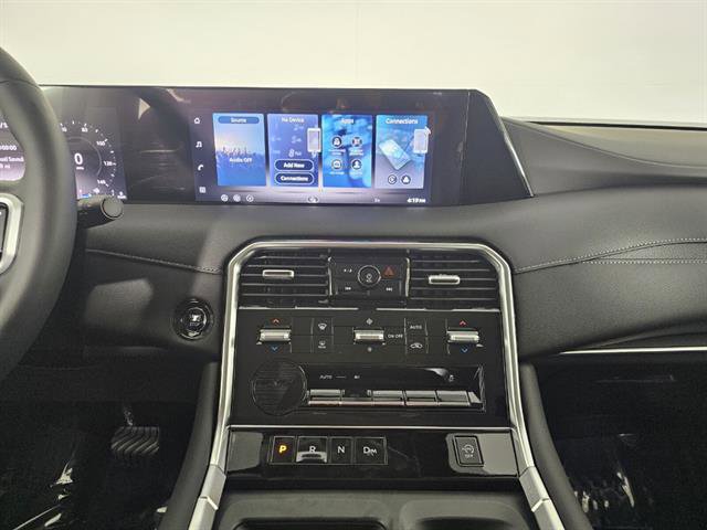 New 2026 Nissan Armada SV image 30