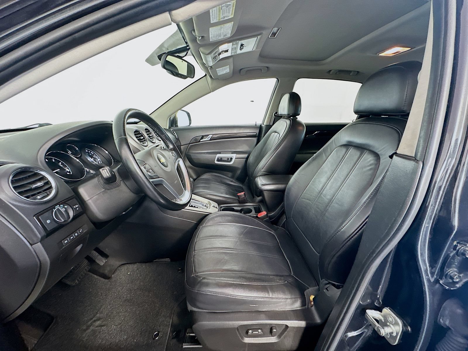 Used 2014 Chevrolet Captiva Sport LTZ FWD image 19