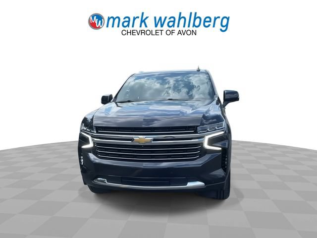 Certified 2022 Chevrolet Tahoe LT w/ Luxury Package AWD/4WD image 3