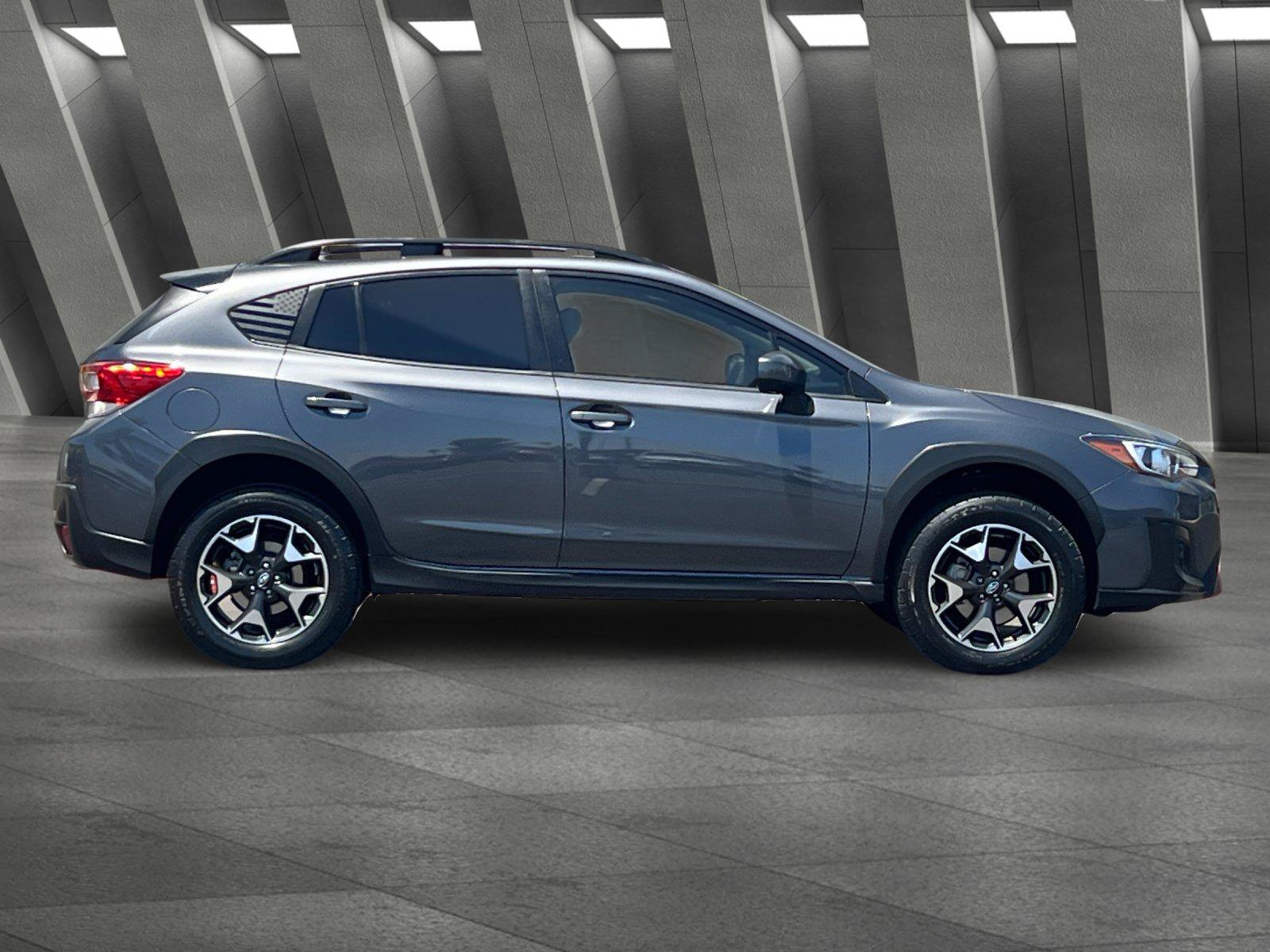 Used 2020 Subaru Crosstrek 2.0i Premium w/ Moonroof Package 2 AWD/4WD image 3