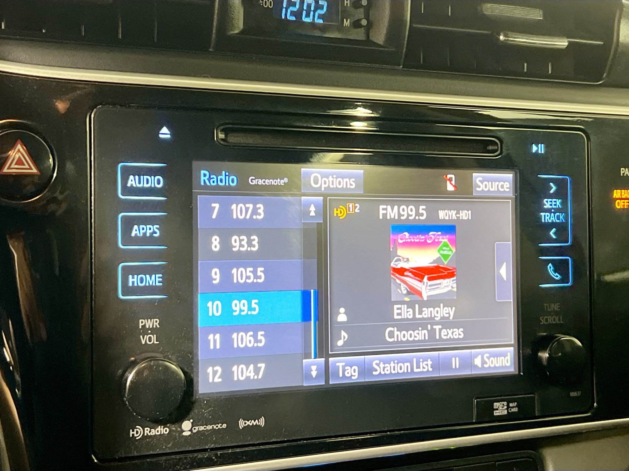 Used 2017 Toyota Corolla XSE FWD image 27