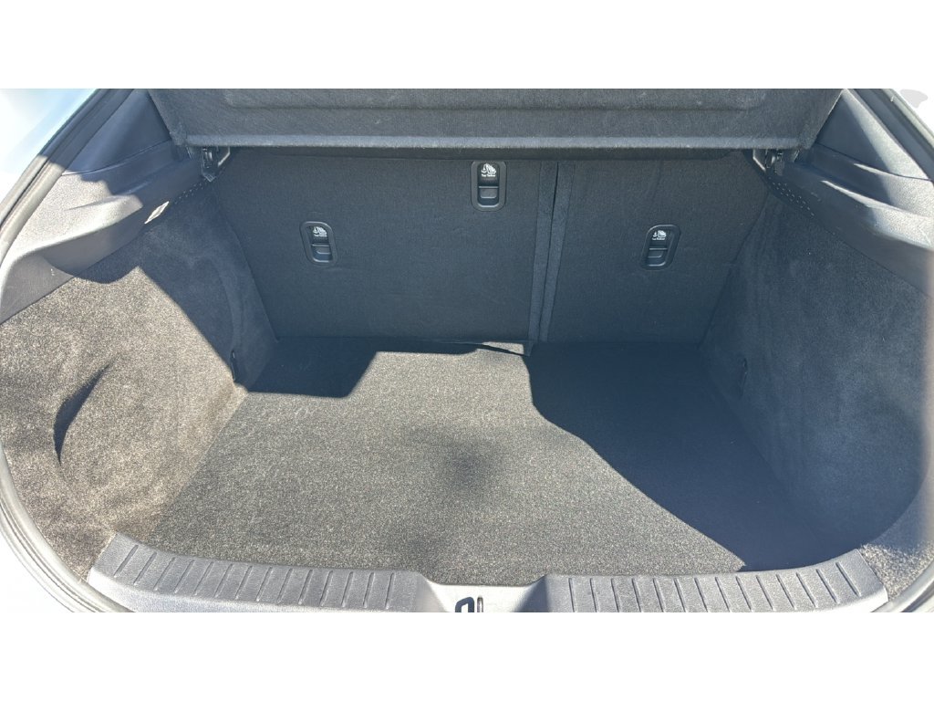 Used 2024 MAZDA CX-30 AWD 2.5 S w/ Premium Package image 18