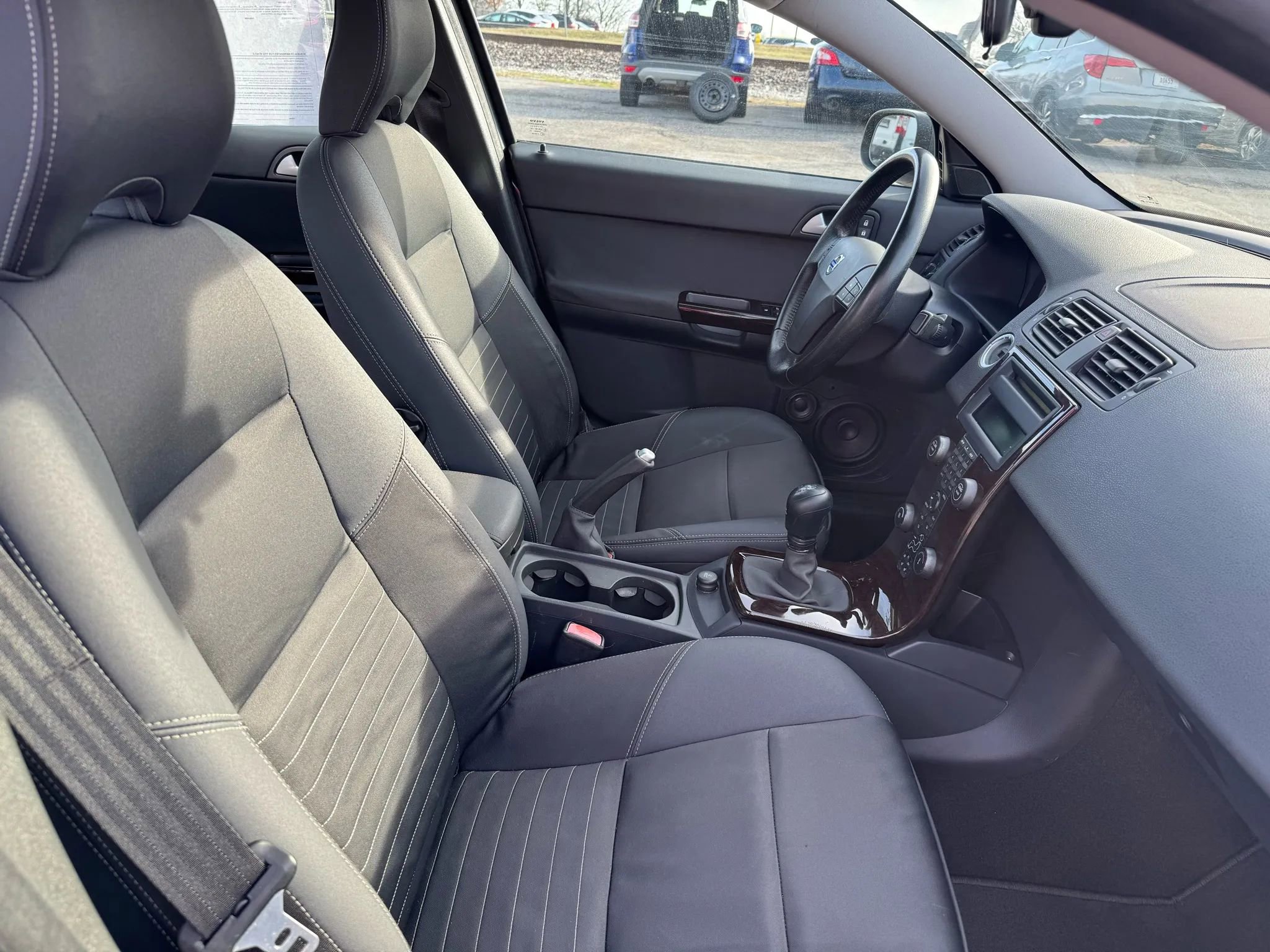 Used 2007 Volvo S40 2.4i image 35