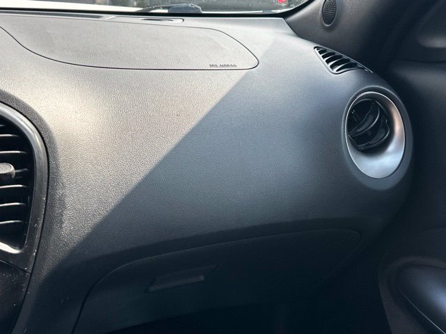 Used 2014 Nissan Juke SV AWD/4WD image 6