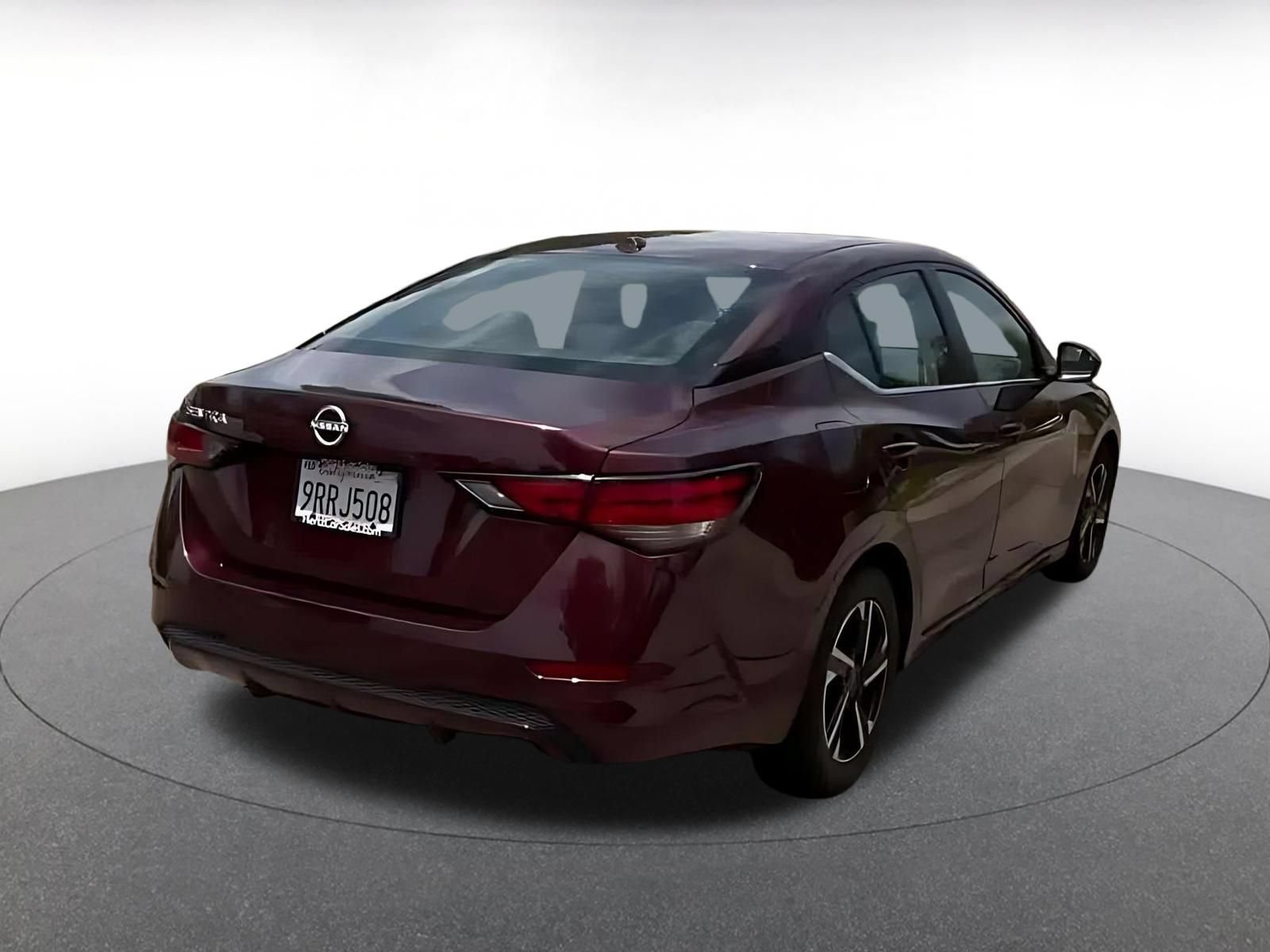 Used 2025 Nissan Sentra SV FWD image 14