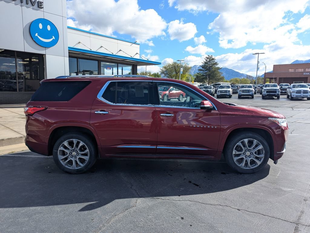 Used 2019 Chevrolet Traverse Premier w/ LPO, Floor Liner Package AWD/4WD image 2