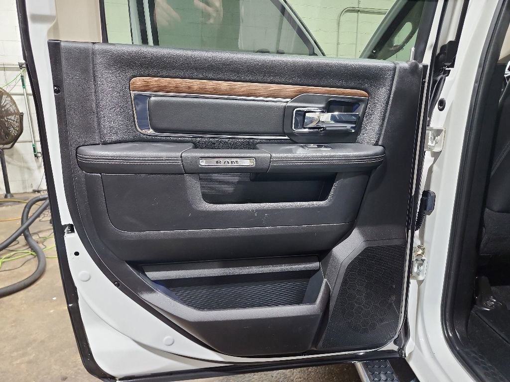 Used 2017 RAM 2500 Laramie AWD/4WD image 12