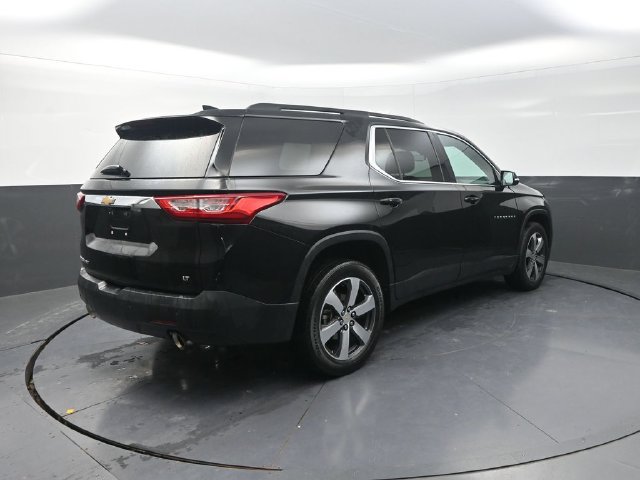 Used 2020 Chevrolet Traverse LT w/ LT Premium Package AWD/4WD image 8