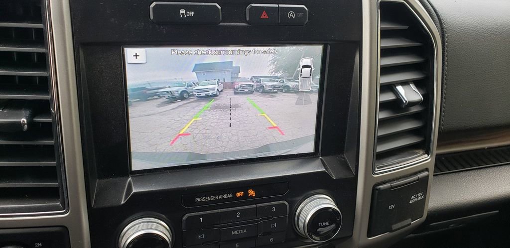 Used 2019 Ford F150 Lariat w/ Equipment Group 502A Luxury AWD/4WD image 14