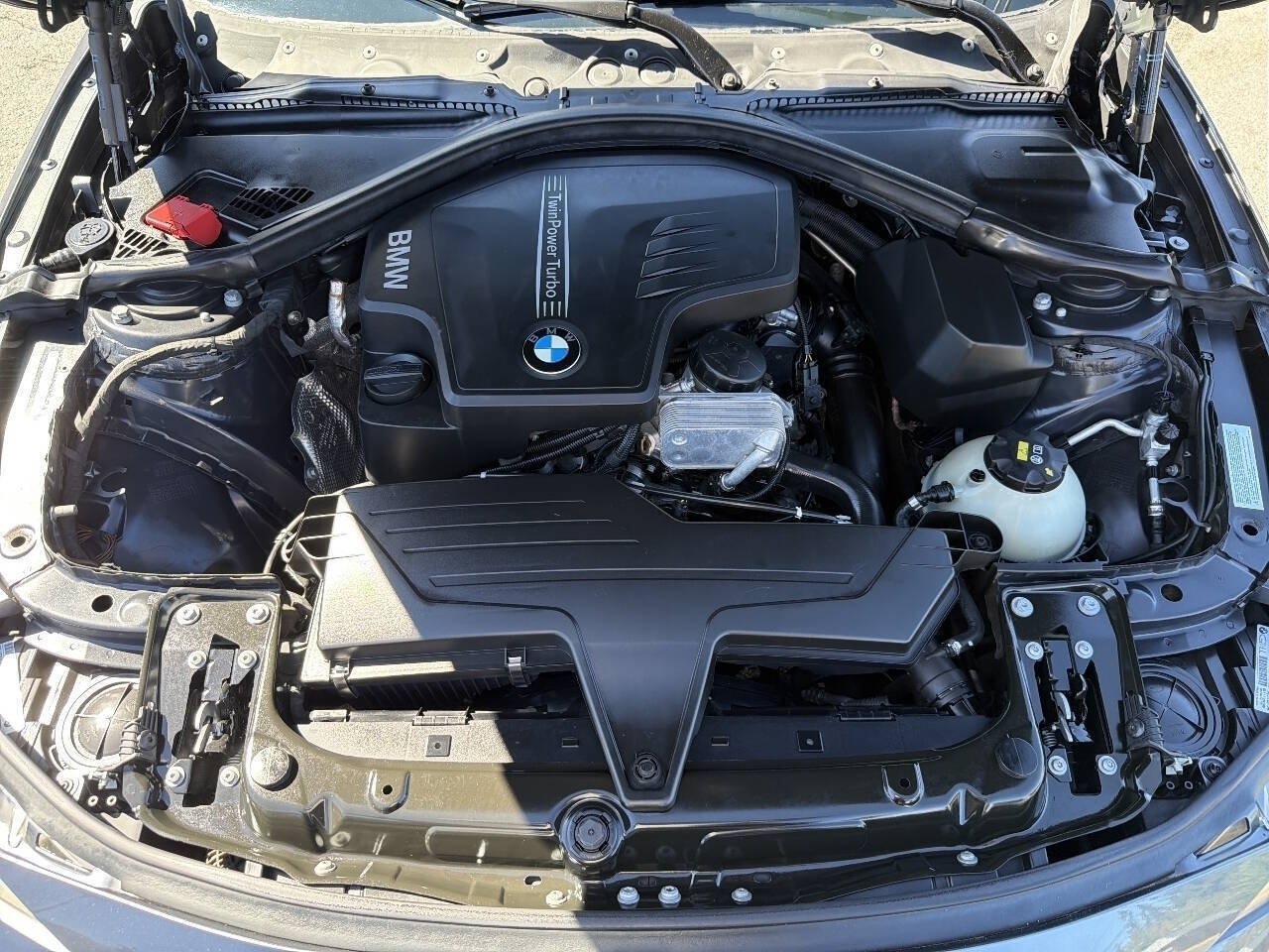 Used 2014 BMW 320i Sedan RWD image 12