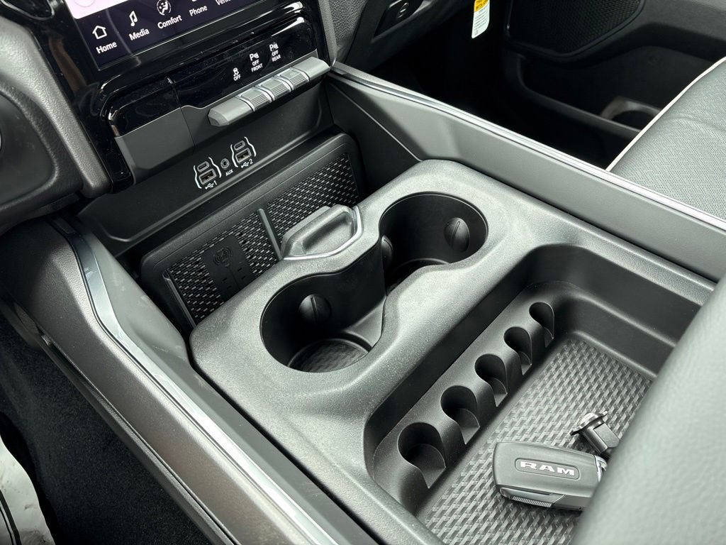 New 2027 RAM 1500 Laramie w/ Night Edition AWD/4WD image 28