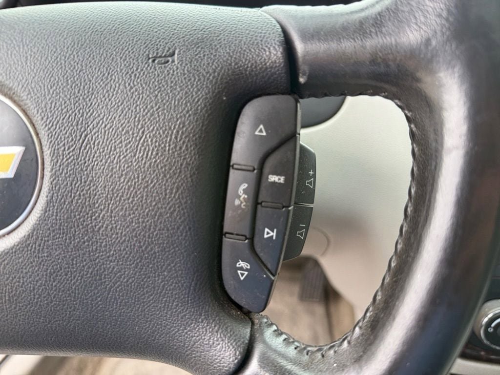 Used 2012 Chevrolet Impala LT w/ LT Sunroof Package FWD image 29