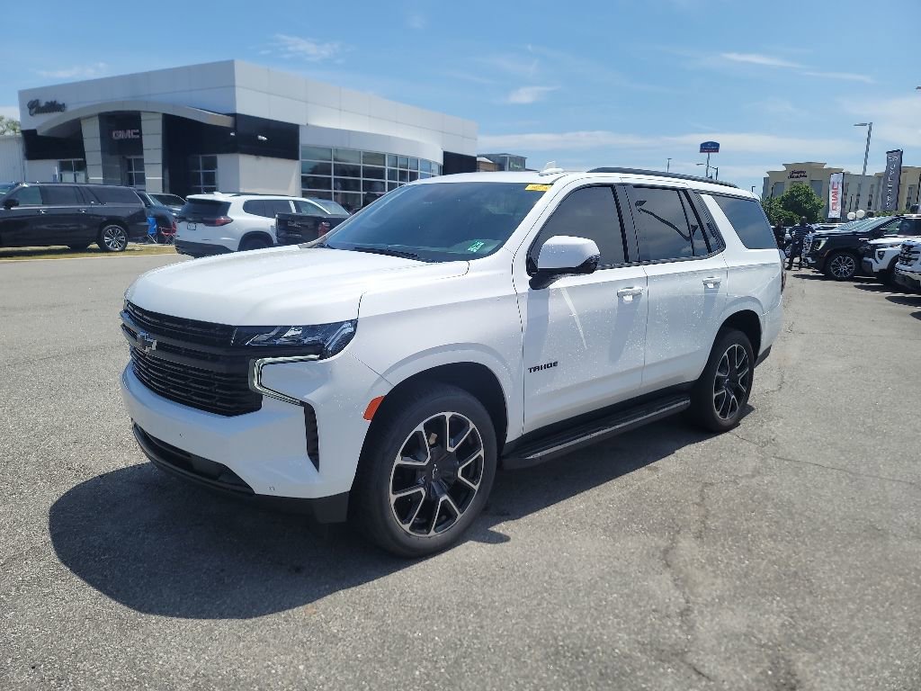 Used 2023 Chevrolet Tahoe RST w/ Luxury Package RWD image 3