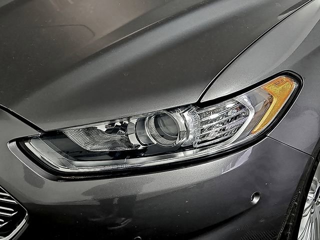 Used 2014 Ford Fusion Energi Titanium w/ Driver Assist Package image 10